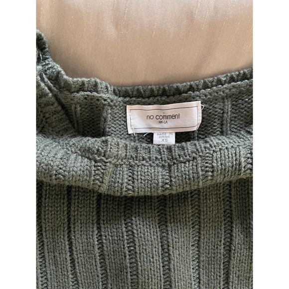 No Comment Women's Green Scoop Neck Bell Sleeve Pollover Knit Sweater Cropped XS - Picture 5 of 8